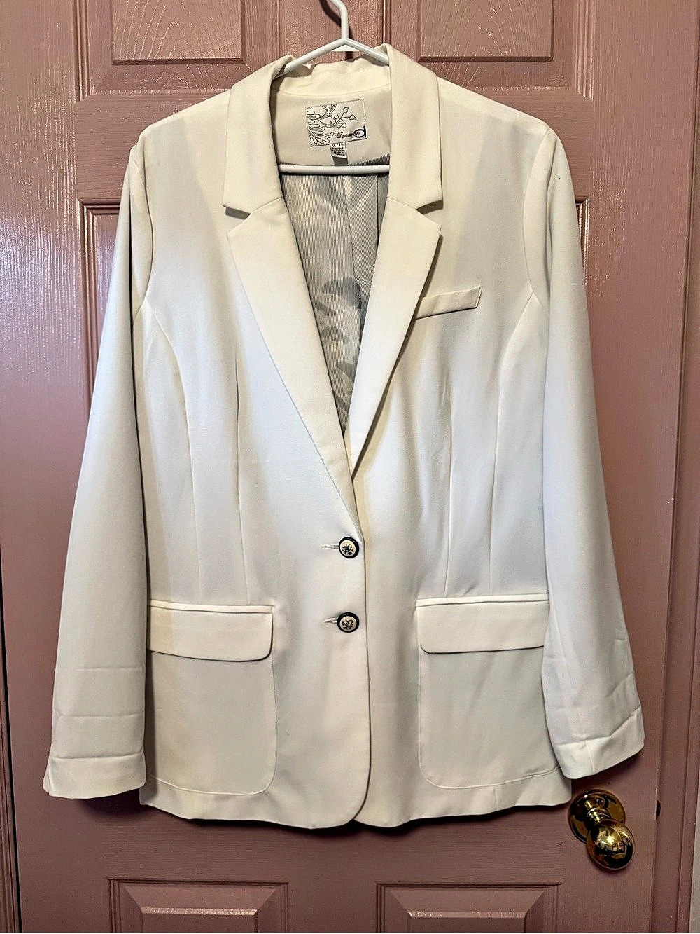 Dynamite Blazer in White Size XL Like New
